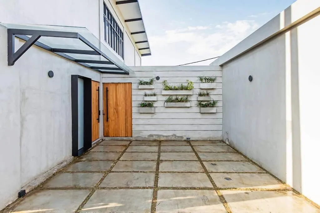 Manresa Villa Bali Canggu  0*, Canggu (Bali)